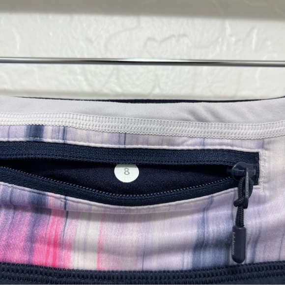 Lululemon Turbo Run Short Size 8 Navy Blue - Picture 5 of 8